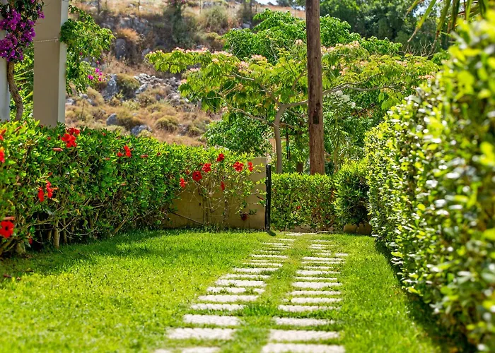 De Sol Apartment Charaki